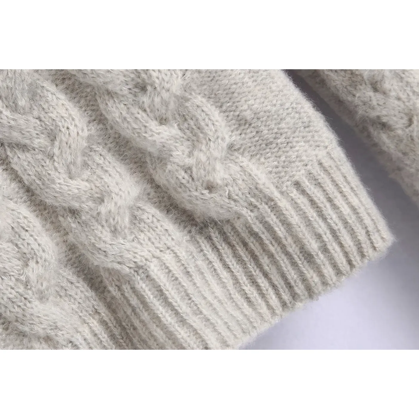 EMBROIDERY SHAWL SWEATER