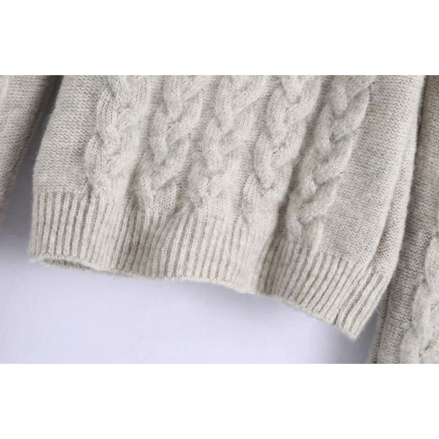 EMBROIDERY SHAWL SWEATER