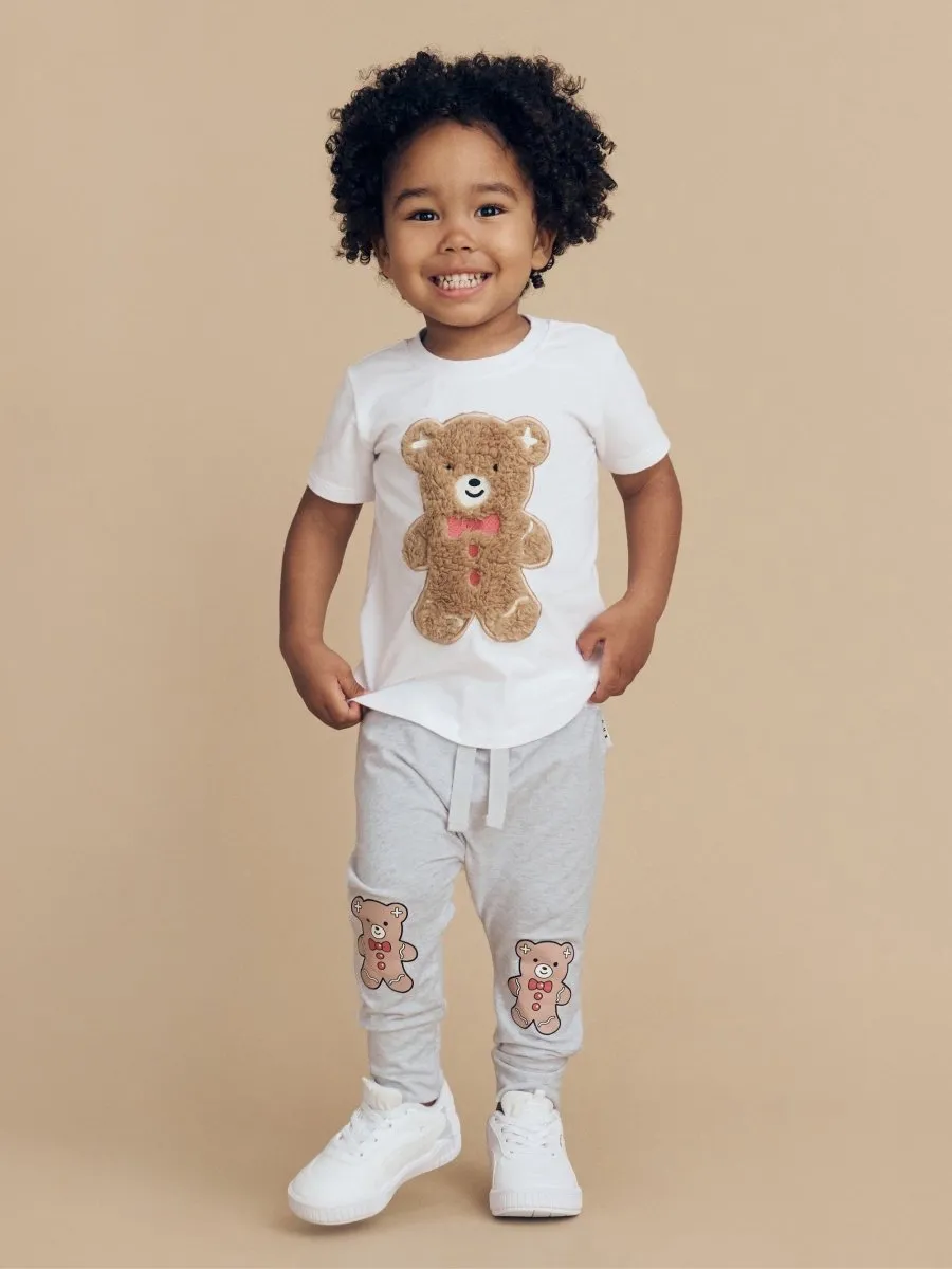 FUZZY GINGERBREAD TSHIRT AND PANTS SET